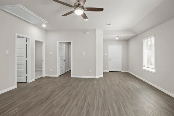 $239,990 | 13773 Sunshine Peak Drive, Willis, TX 77318