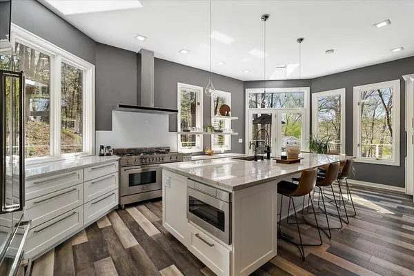 $950,000 | 1840 Timber Trail Drive Southeast, Ada, MI 49301