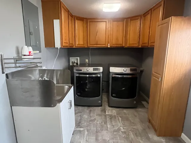 $309,900 | 121 East Laramie Street, Guernsey, WY 82214