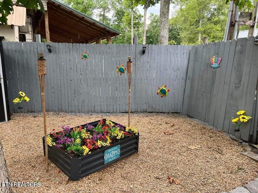 187 Apache Trail Crossville, TN 38572 - Photo 6 of 20 06