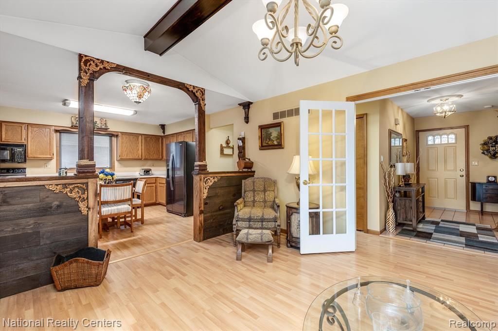 17047 Quarry Road Riverview, MI 48193 - Photo 13 of 32