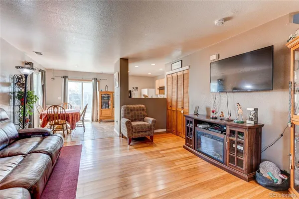$392,500 | 4884 East 101st Court, Thornton, CO 80229