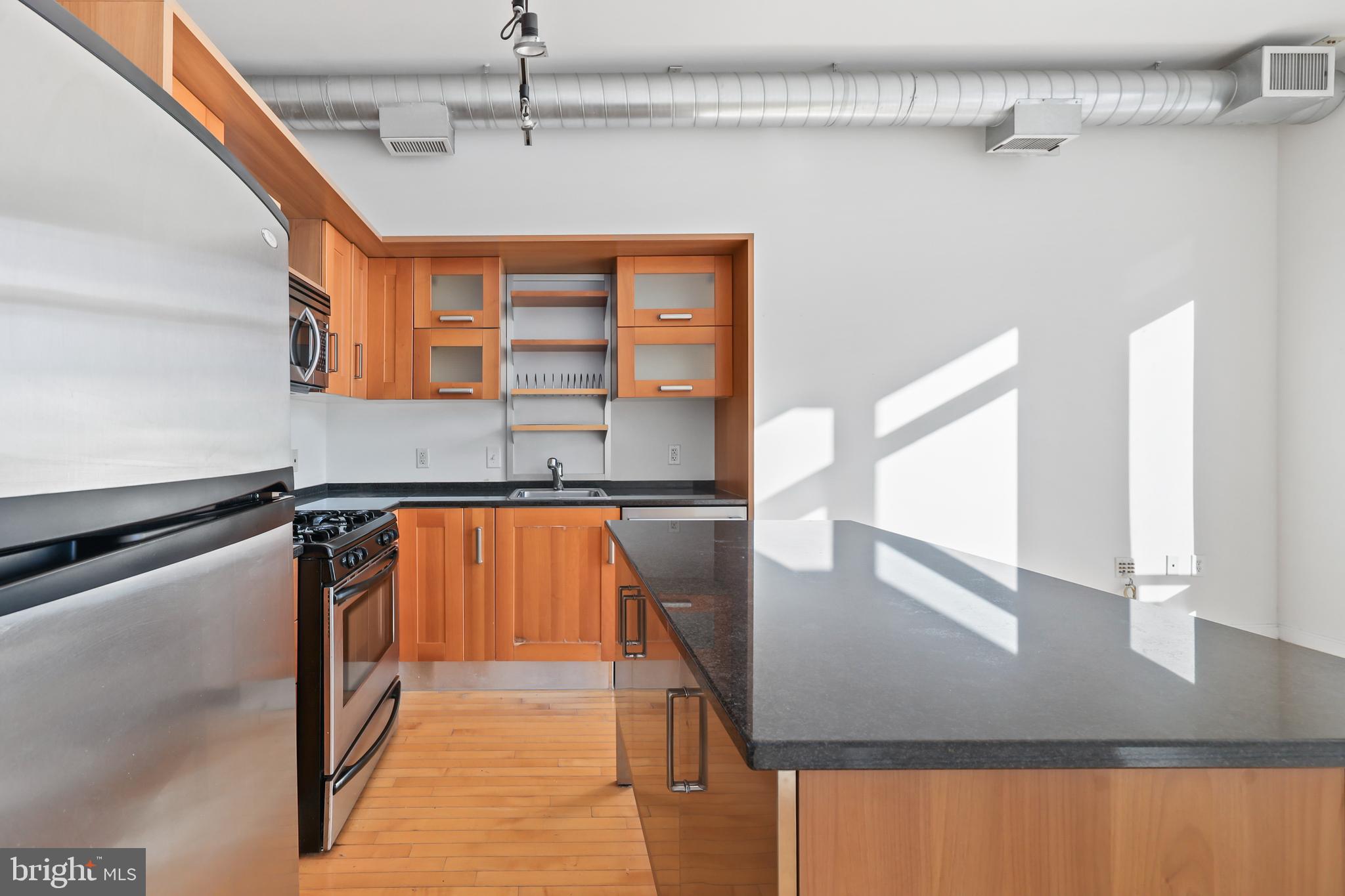 1390 V Street Northwest, Unit 307 Washington, DC 20009 - Photo 11 of 34