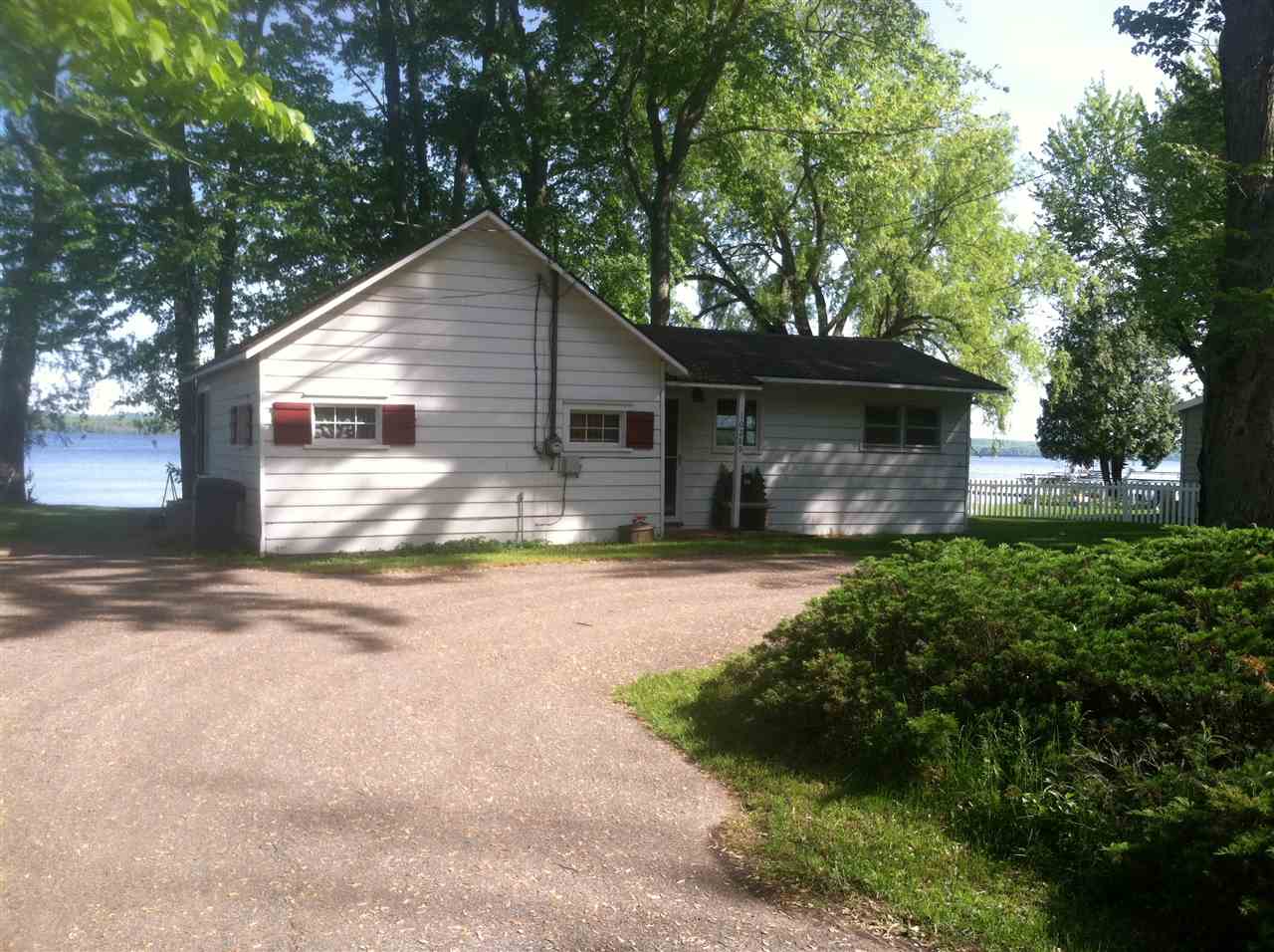 10289 Diamond Park Road Interlochen, MI 49643 - Photo 2 of 25 1800873-1.JPG