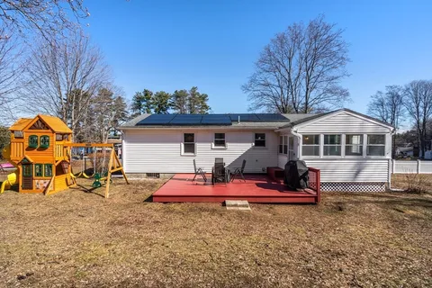 $625,000 | 97 Paquin Drive, Marlborough, MA 01752