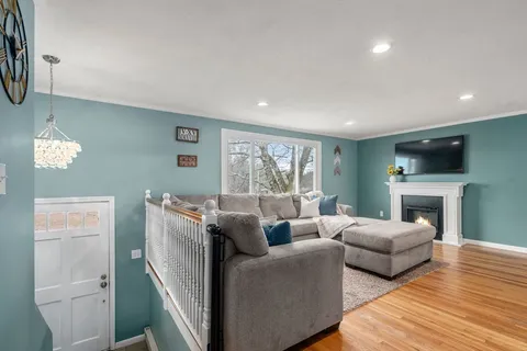 $625,000 | 97 Paquin Drive, Marlborough, MA 01752