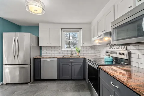 $625,000 | 97 Paquin Drive, Marlborough, MA 01752