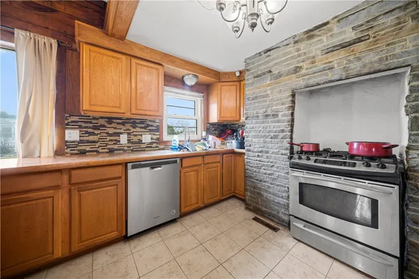 $429,900 | 9 Bye Street, North Providence, RI 02911