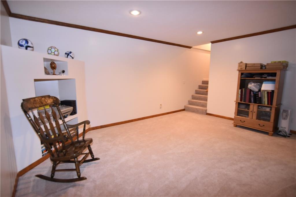 4415 River Road Columbus, IN 47203 - Photo 14 of 35