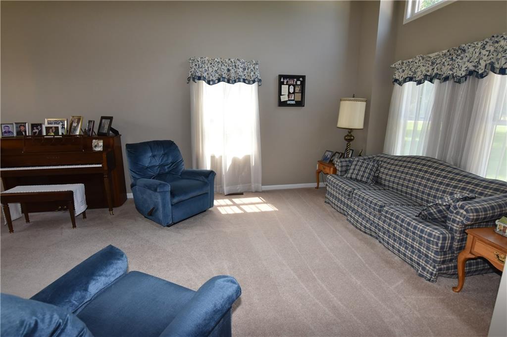 4415 River Road Columbus, IN 47203 - Photo 18 of 35