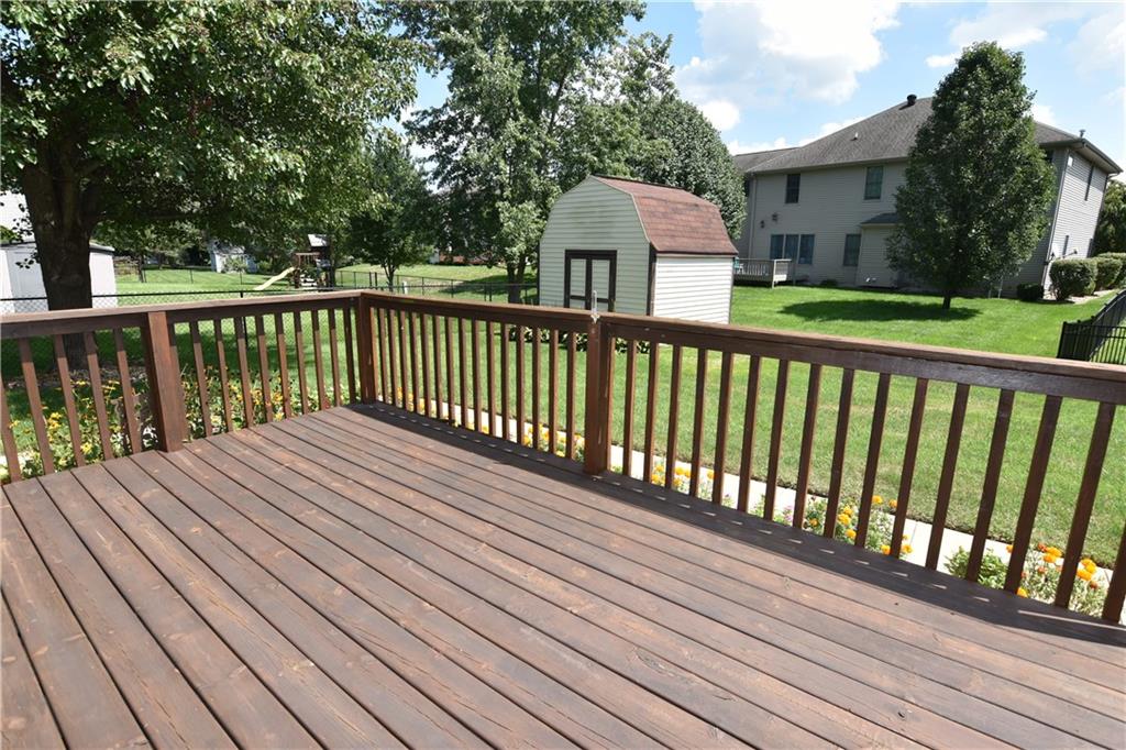 4415 River Road Columbus, IN 47203 - Photo 31 of 35