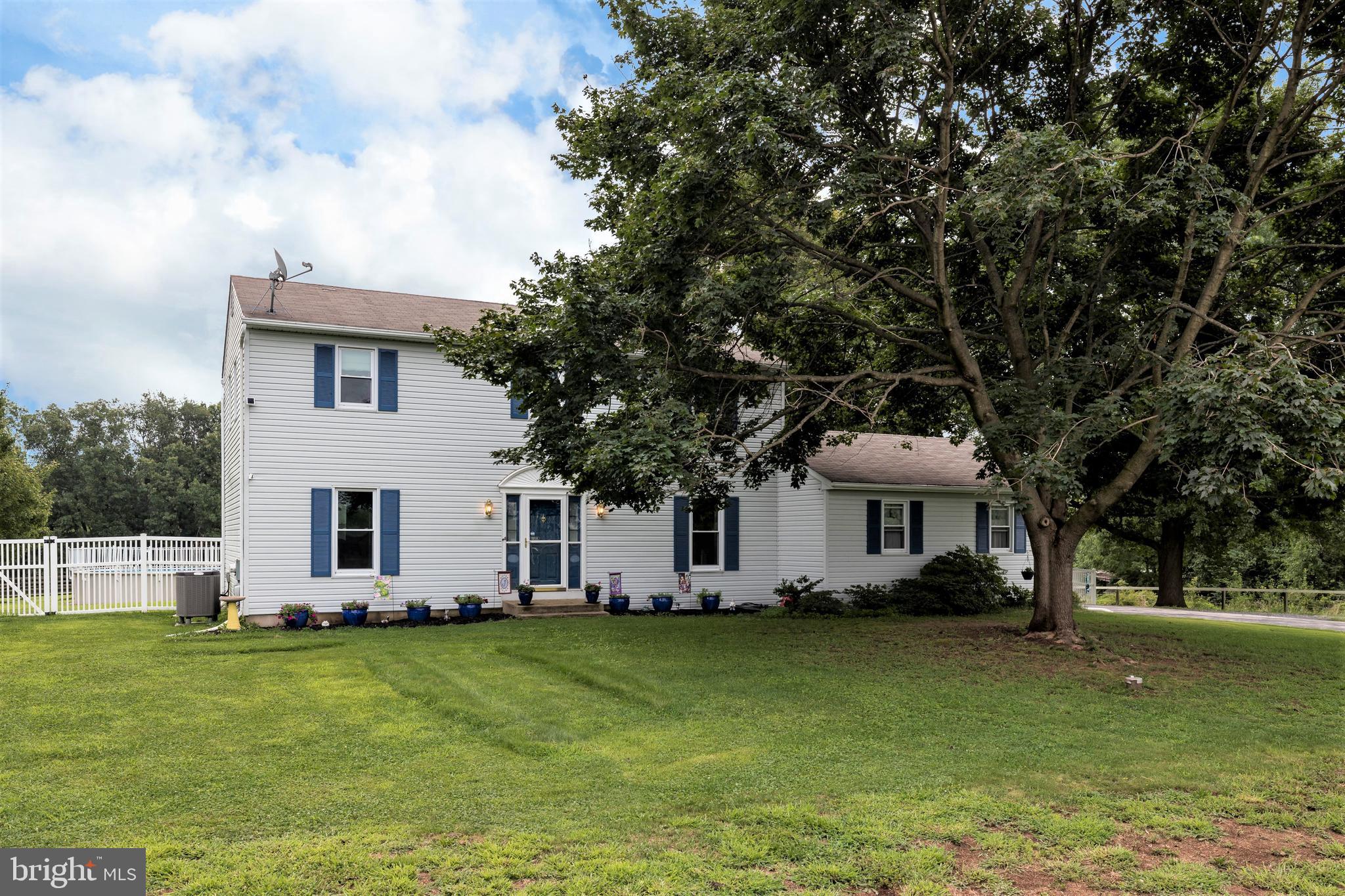 42 Buckwalter Road Spring City, PA 19475 - Photo 2 of 37