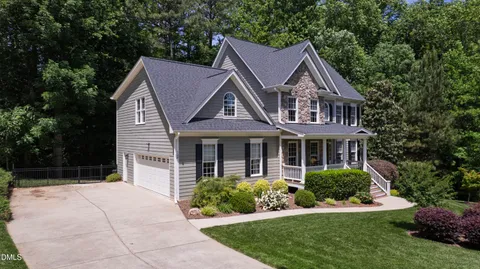 $1,150,000 | 108 Creekvista Drive, Holly Springs, NC 27540