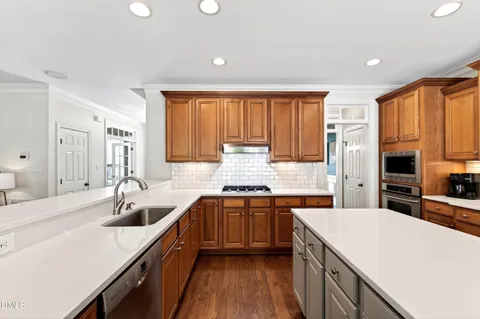 $1,150,000 | 108 Creekvista Drive, Holly Springs, NC 27540