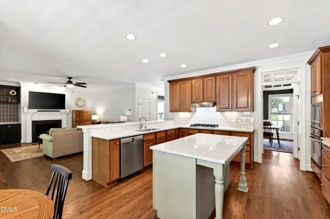 $1,150,000 | 108 Creekvista Drive, Holly Springs, NC 27540