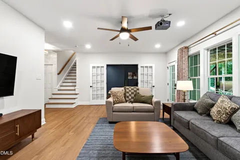 $1,150,000 | 108 Creekvista Drive, Holly Springs, NC 27540