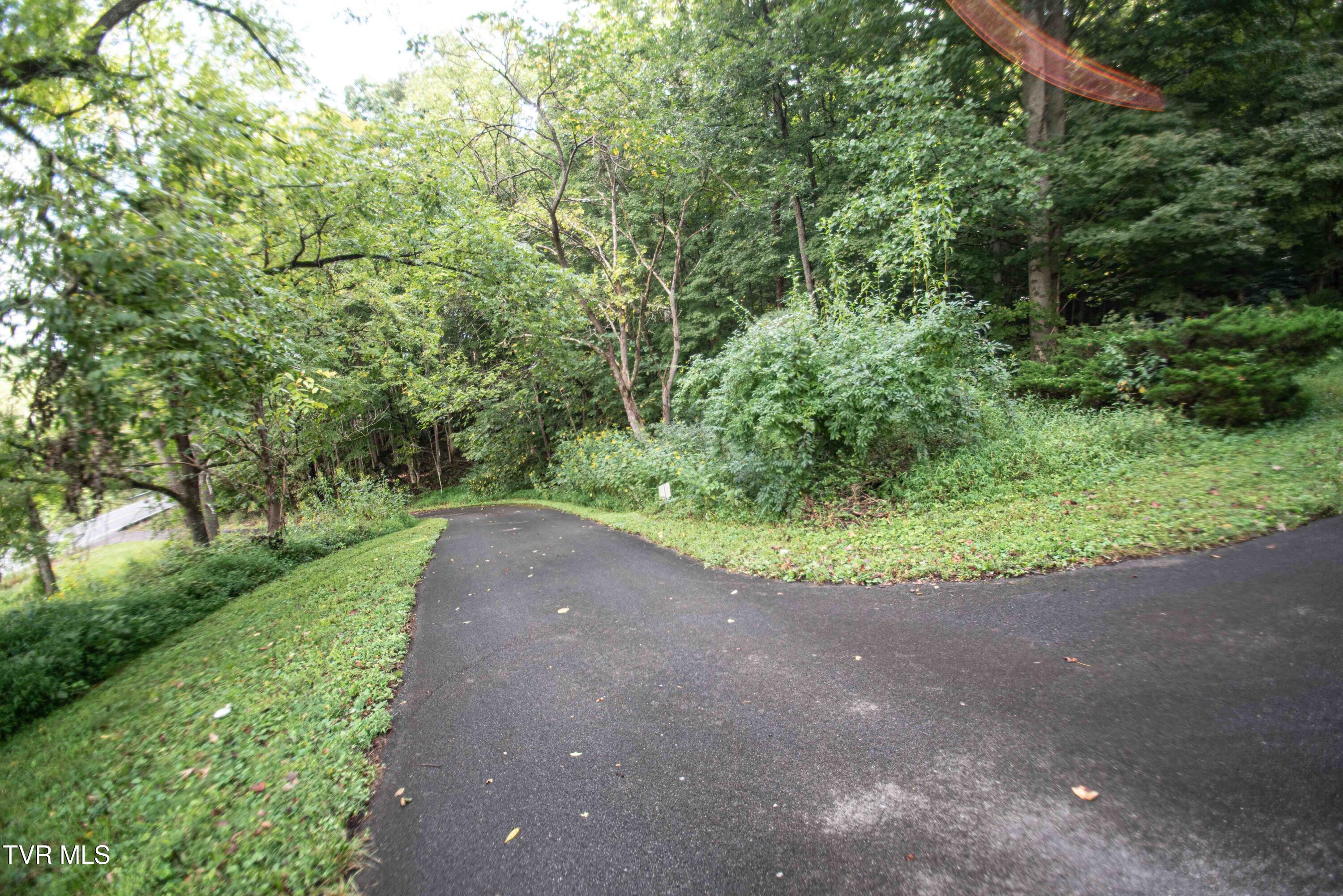 869 Cooks Valley Road Kingsport, TN 37664 - Photo 36 of 36 869 Cooks Valley Rd-11
