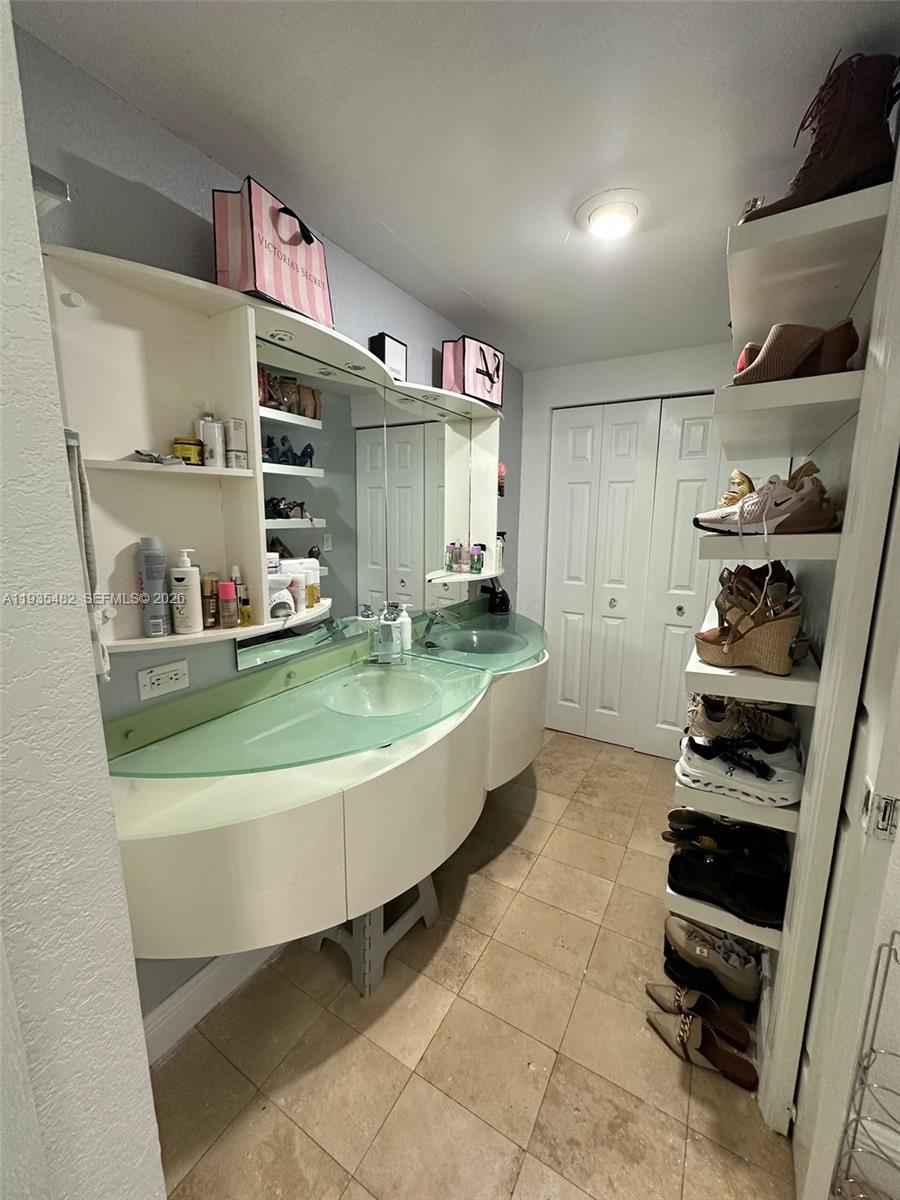 13854 Southwest 67th Terrace Miami, FL 33183 - Photo 33 of 42