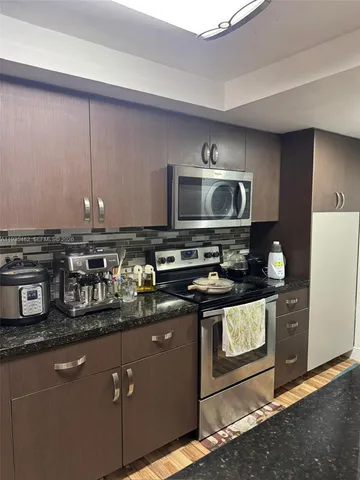 $3,300 | 13854 Southwest 67th Terrace, Miami, FL 33183