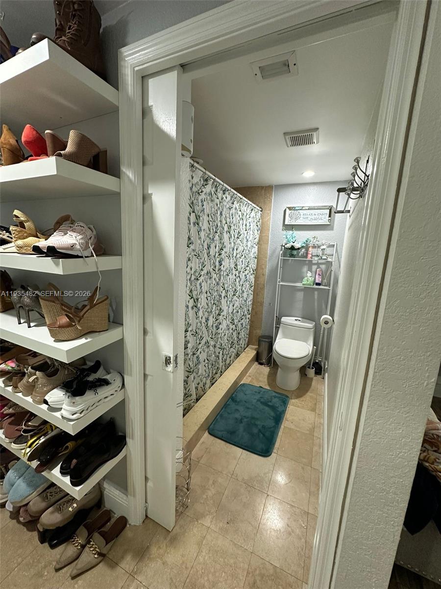 13854 Southwest 67th Terrace Miami, FL 33183 - Photo 9 of 42