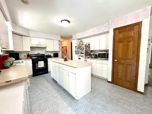 $410,000 | 343 Haystack Road, Wilmington, VT 05363