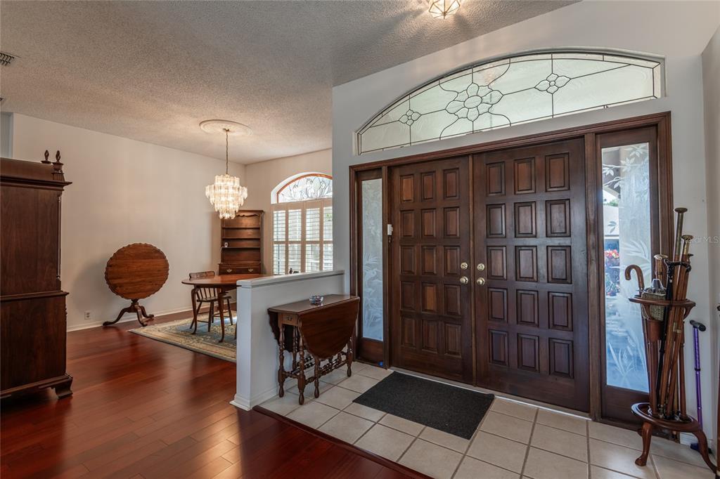 690 Weathersfield Drive Dunedin, FL 34698 - Photo 7 of 58