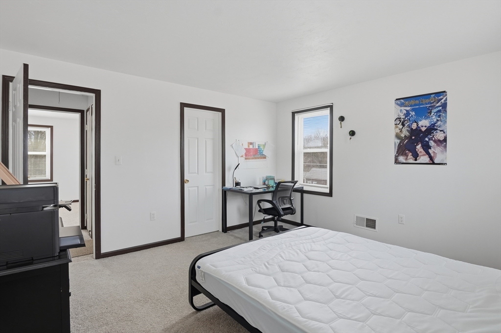 67 Providence Road, Unit 1 Grafton, MA 01519 - Photo 23 of 34