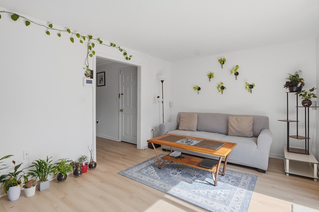 67 Providence Road, Unit 1 Grafton, MA 01519 - Photo 6 of 34