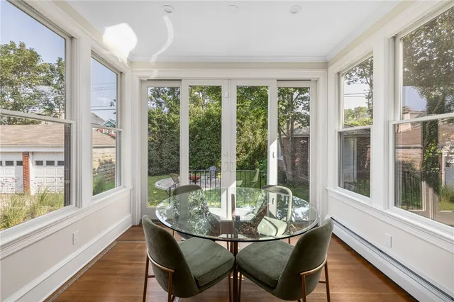 $6,000 | 26 Narragansett Avenue, Newport, RI 02840