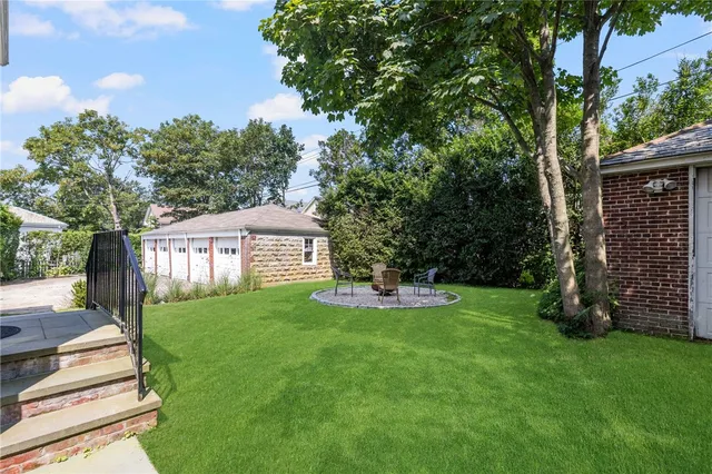 $6,000 | 26 Narragansett Avenue, Newport, RI 02840