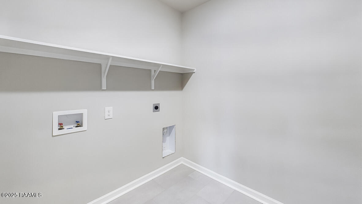 127 Lake Ridge Drive Broussard, LA 70518 - Photo 17 of 30 127 Lake Ridge Drive, Broussard, LA