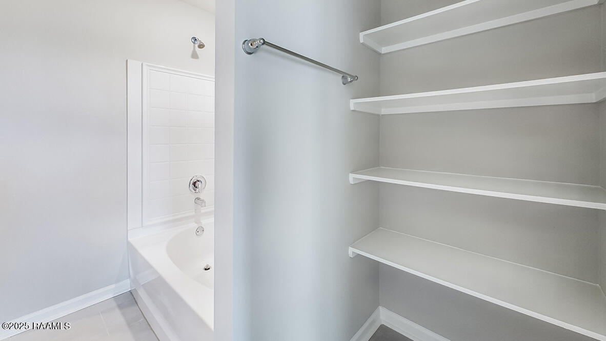 127 Lake Ridge Drive Broussard, LA 70518 - Photo 22 of 30 127 Lake Ridge Drive, Broussard, LA