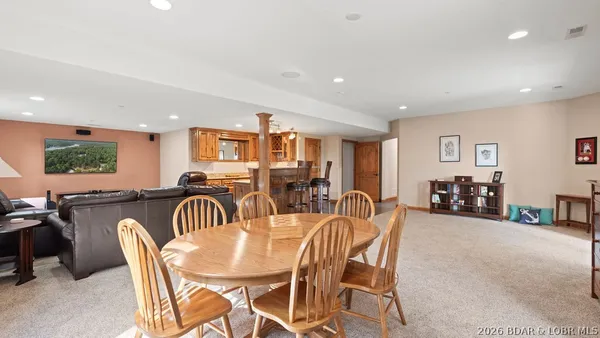 $775,000 | 30780 Timberlake Village Circle, Rocky Mount, MO 65072