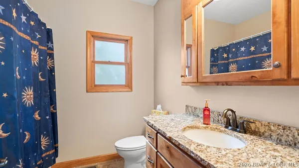 $775,000 | 30780 Timberlake Village Circle, Rocky Mount, MO 65072