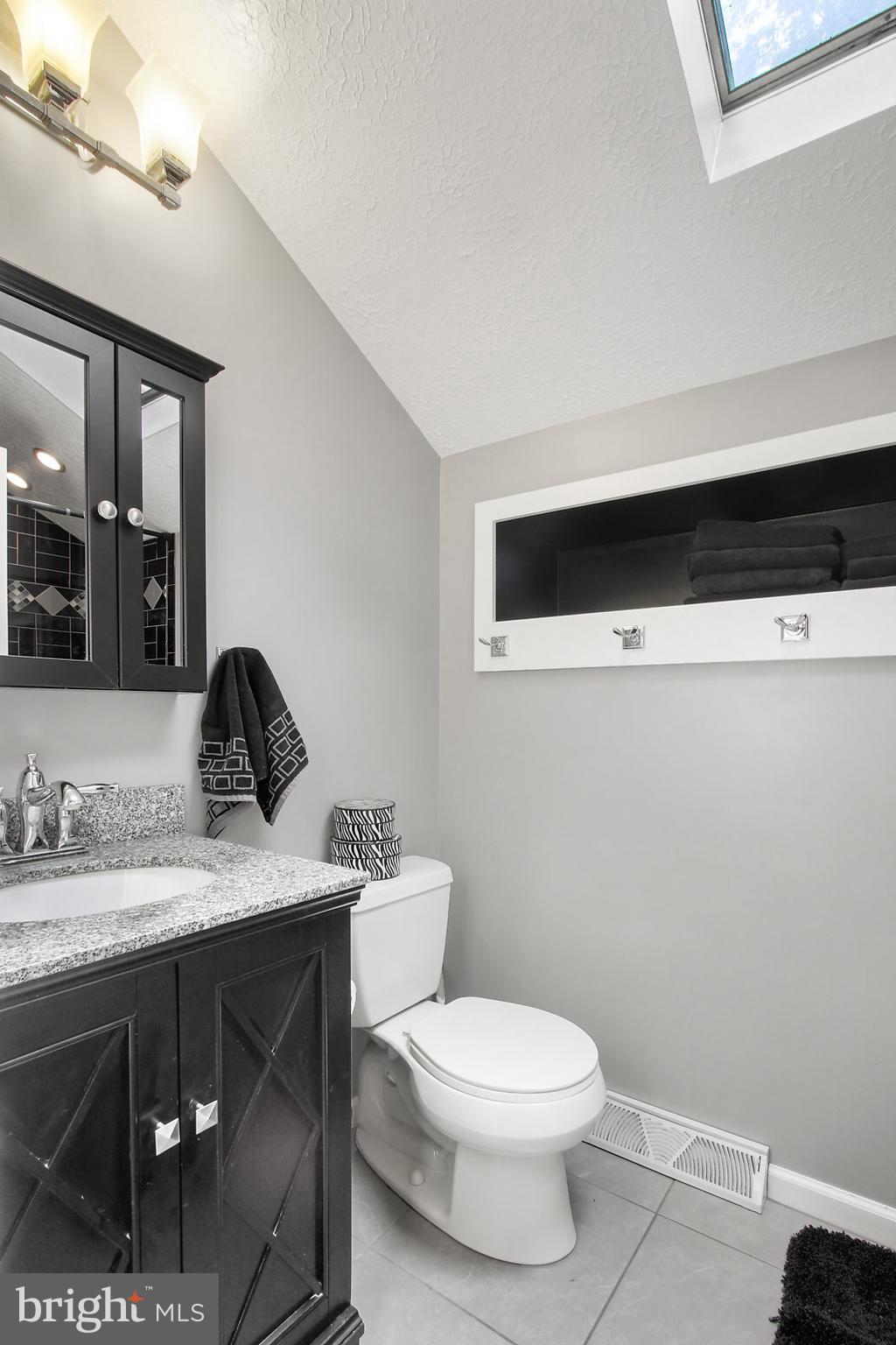 2748 Parallel Path Abingdon, MD 21009 - Photo 21 of 30 2nd Floor Bathroom - Modern