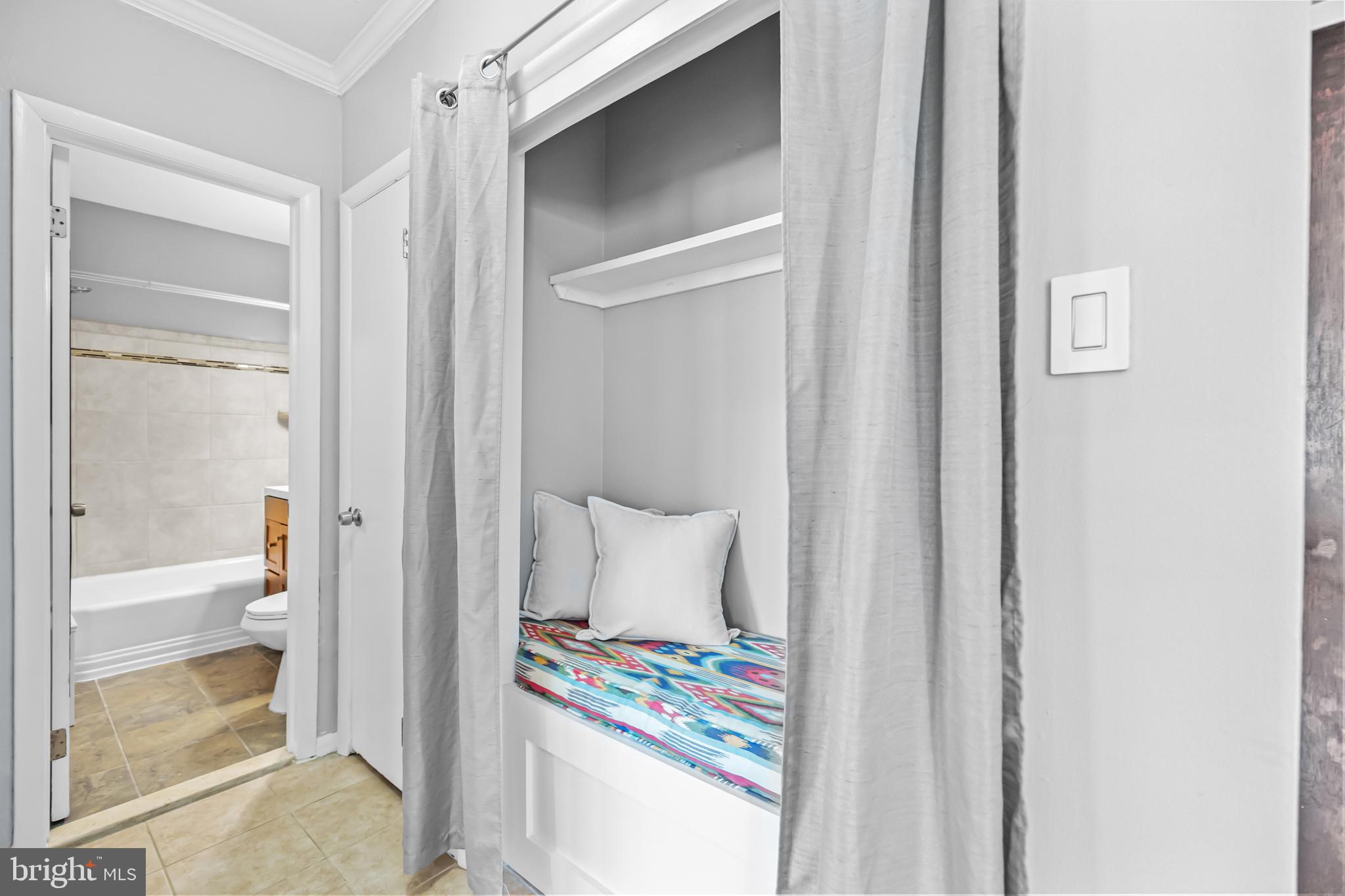 5101 8th Road South, Unit 13 Arlington, VA 22204 - Photo 15 of 36 Gallery Image 15