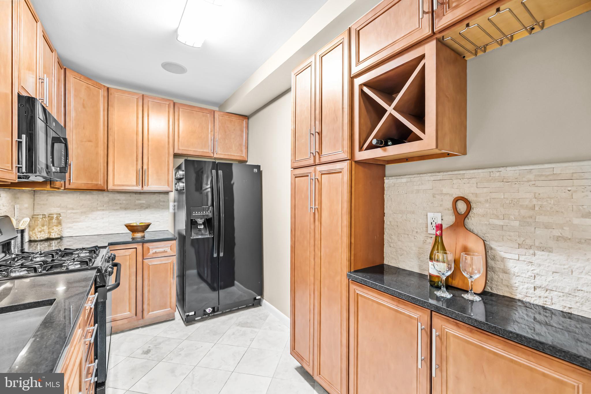 5101 8th Road South, Unit 13 Arlington, VA 22204 - Photo 7 of 36 Gallery Image 7