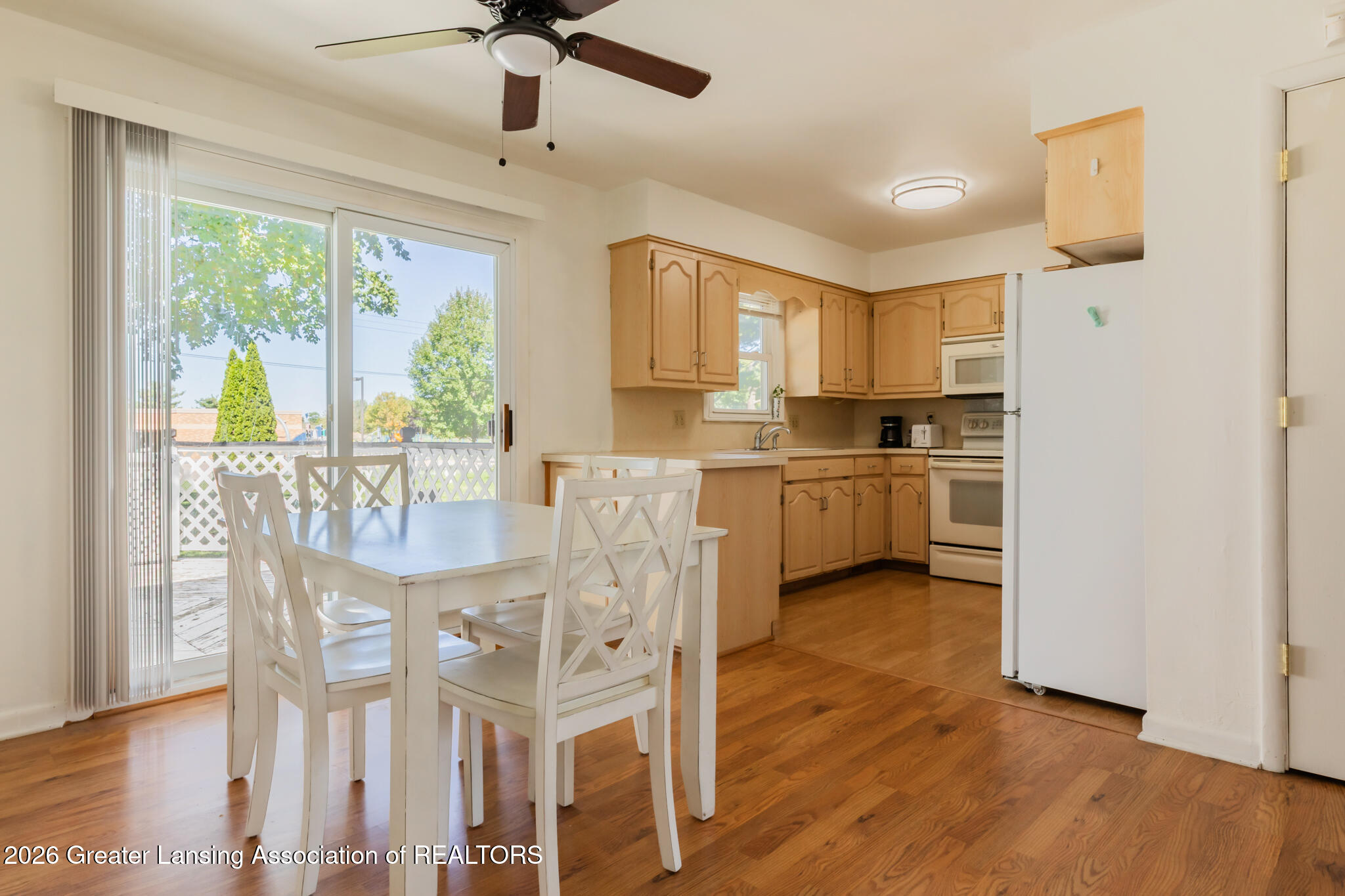 7520 Williamsburg Road Lansing, MI 48917 - Photo 12 of 32 7520Williamsburg13