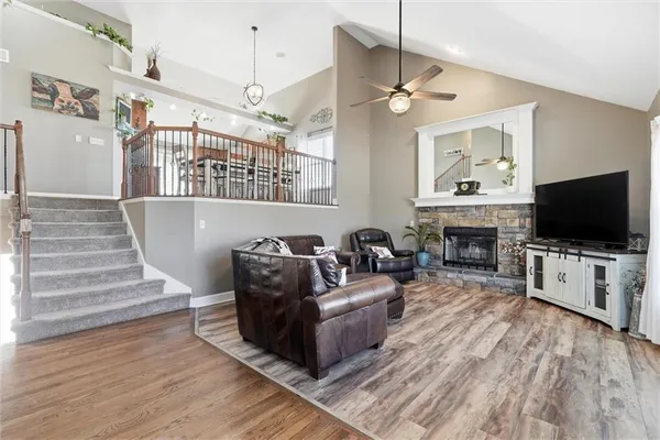 $479,000 | 803 Mulberry Street, Pleasant Hill, MO 64080