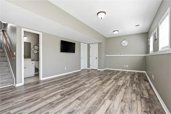 $485,000 | 803 Mulberry Street, Pleasant Hill, MO 64080