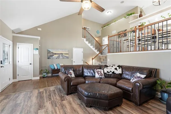 $485,000 | 803 Mulberry Street, Pleasant Hill, MO 64080