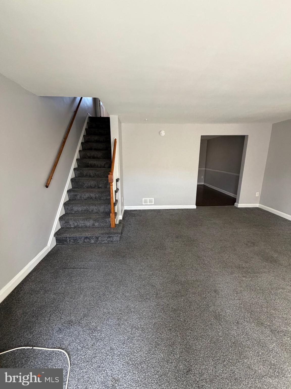 1922 Frames Road Baltimore, MD 21222 - Photo 4 of 28 living room