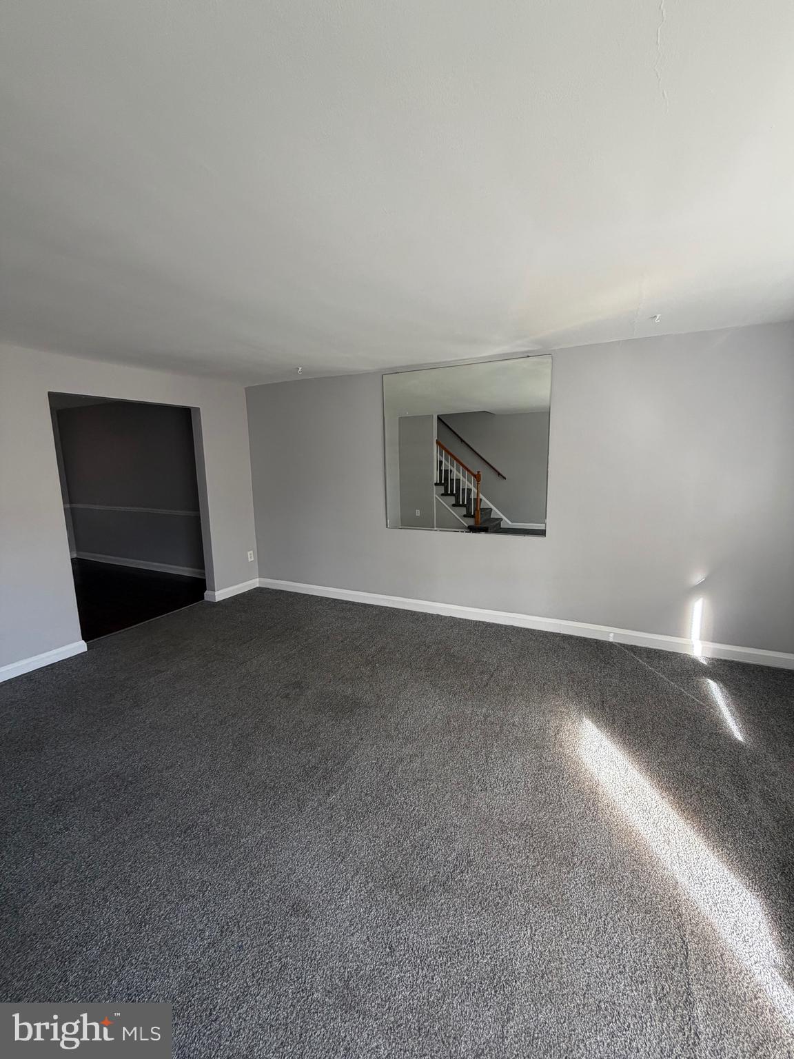 1922 Frames Road Baltimore, MD 21222 - Photo 5 of 28 living room