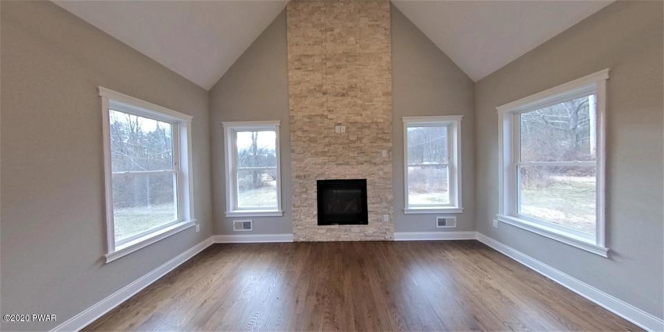 604 Cold Spring Lane East Stroudsburg, PA 18302 - Photo 13 of 24