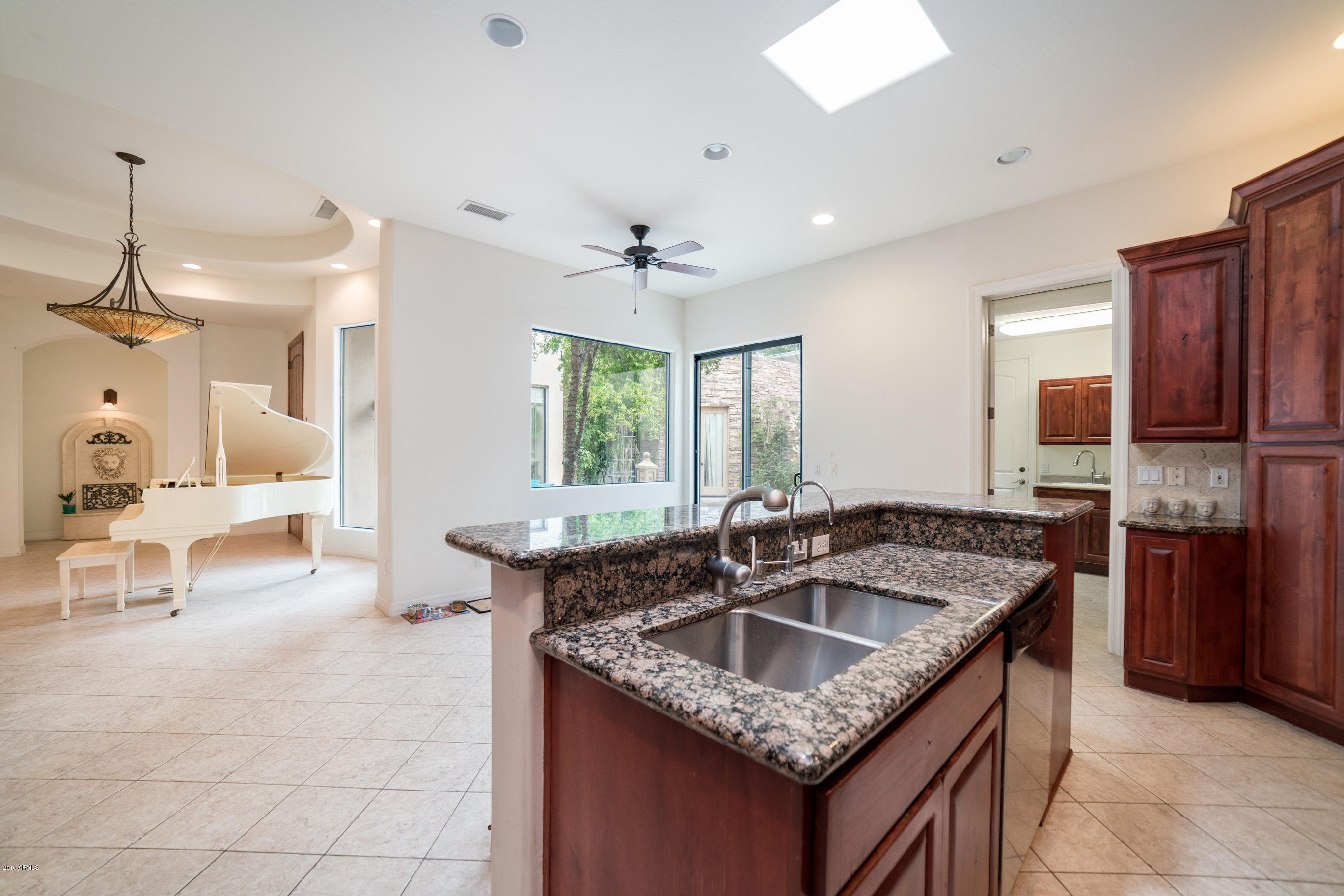 805 East Ocotillo Road Phoenix, AZ 85014 - Photo 16 of 57 DSC05526a