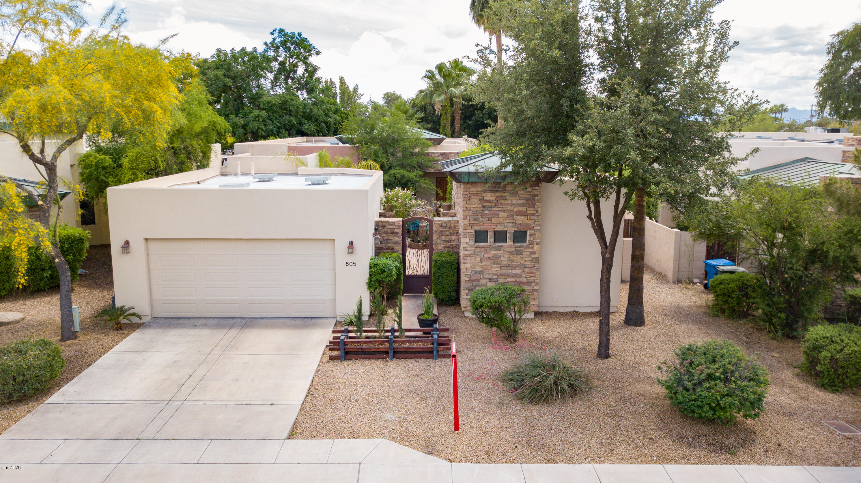 805 East Ocotillo Road Phoenix, AZ 85014 - Photo 4 of 57 DJI_0028