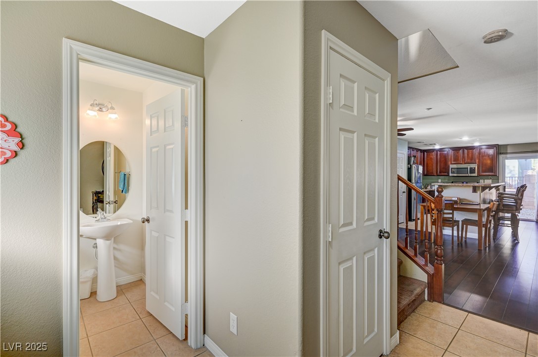 1168 Paradise River Road Henderson, NV 89002 - Photo 10 of 29 Downstairs half bath