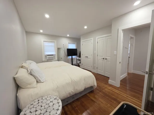 $6,500 | 325 Pacific Avenue, Cedarhurst, NY 11516