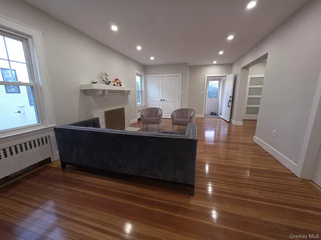 $6,500 | 325 Pacific Avenue, Cedarhurst, NY 11516