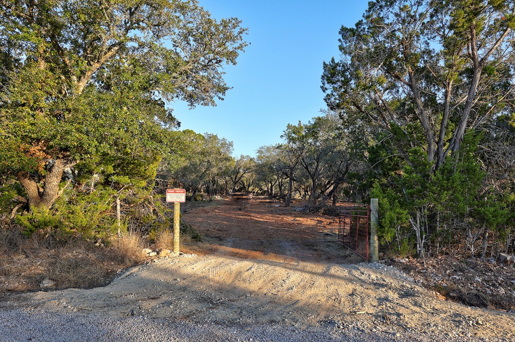 196 B Rock Bottom Road Hunt, TX 78024 - Photo 29 of 50